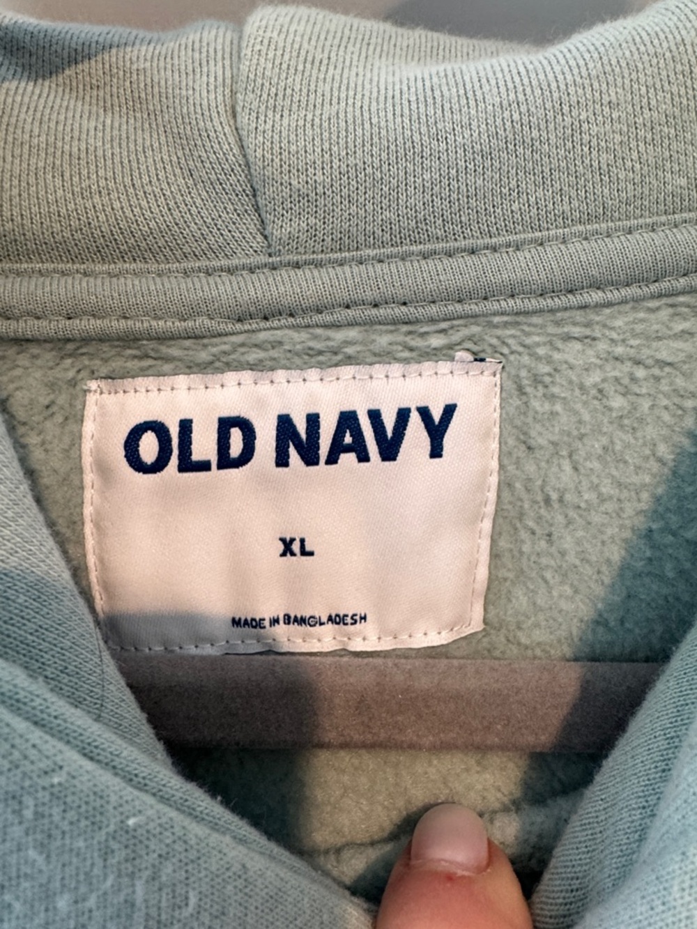 Old Navy Men's Hoodie in Sage Green - Picture 2 of 3